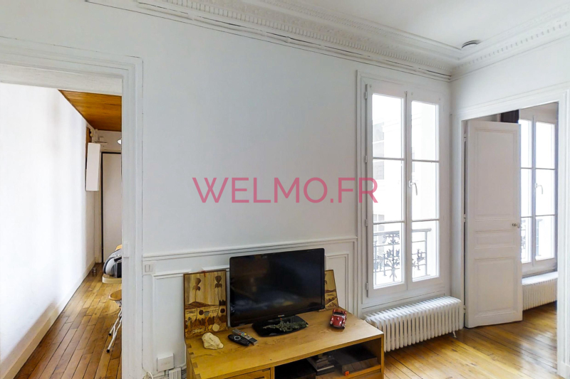 Salon appartement parisien