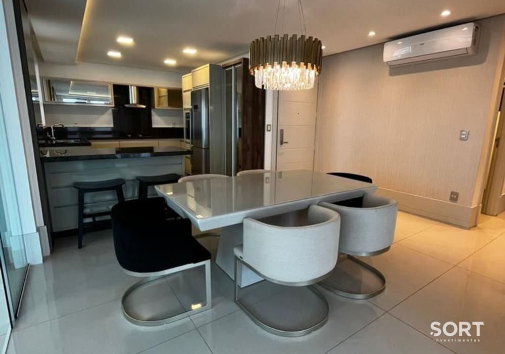Sala de Jantar Apartamento no Edifício Garden Plaza