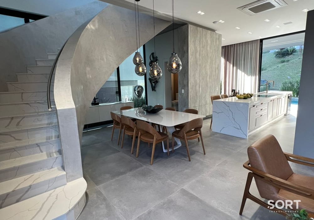 Sala de jantar Casa Decorada no Condomínio Villa Rica