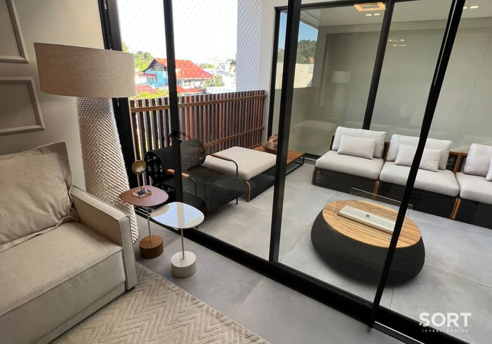 Casa Decorada no Condomínio Villa Rica