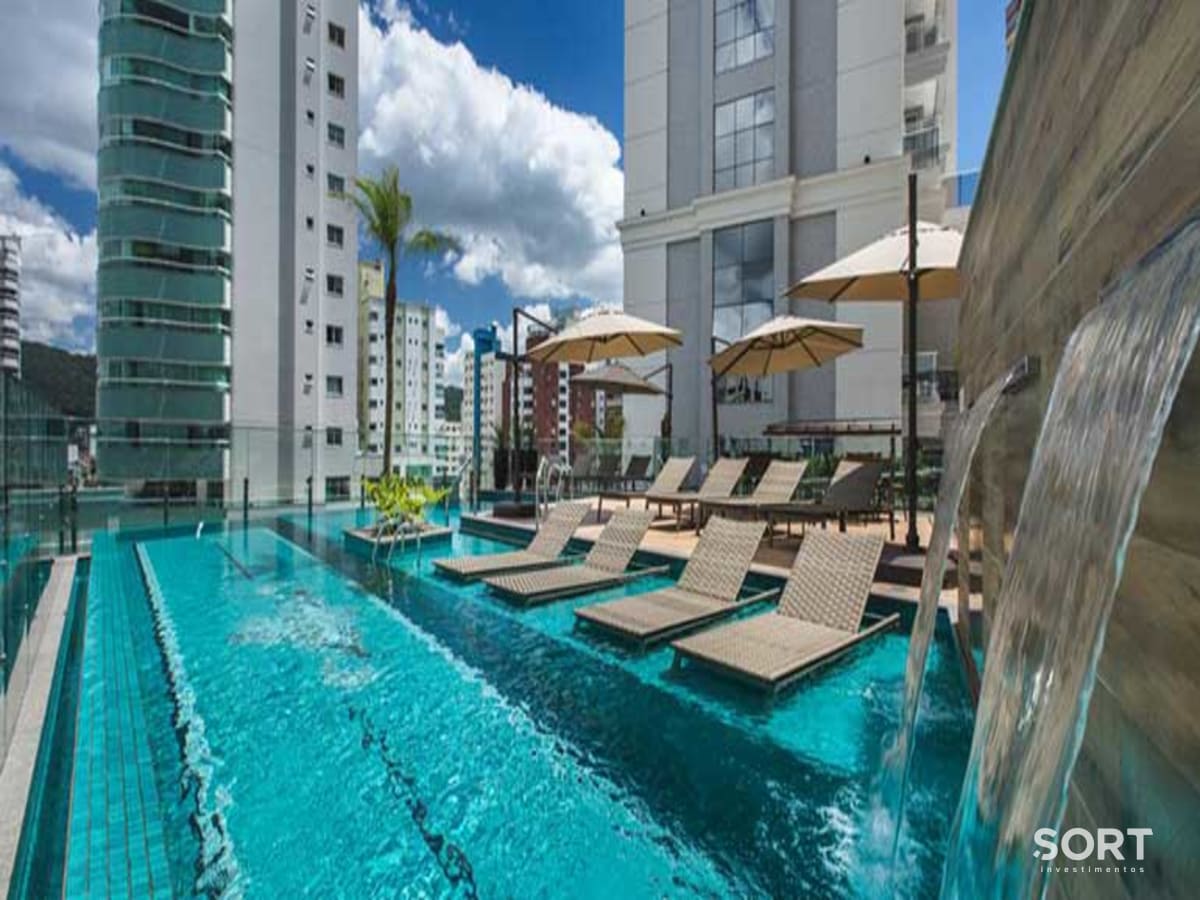 Acqualina Residence