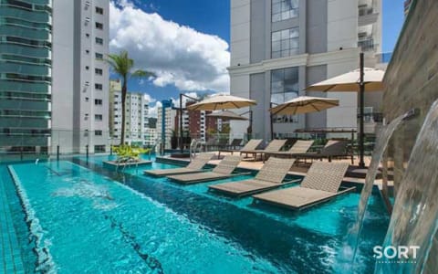 Acqualina Residence