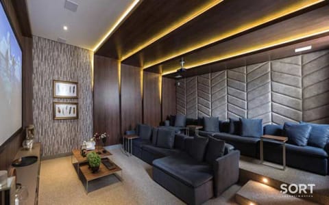 Acqualina Residence