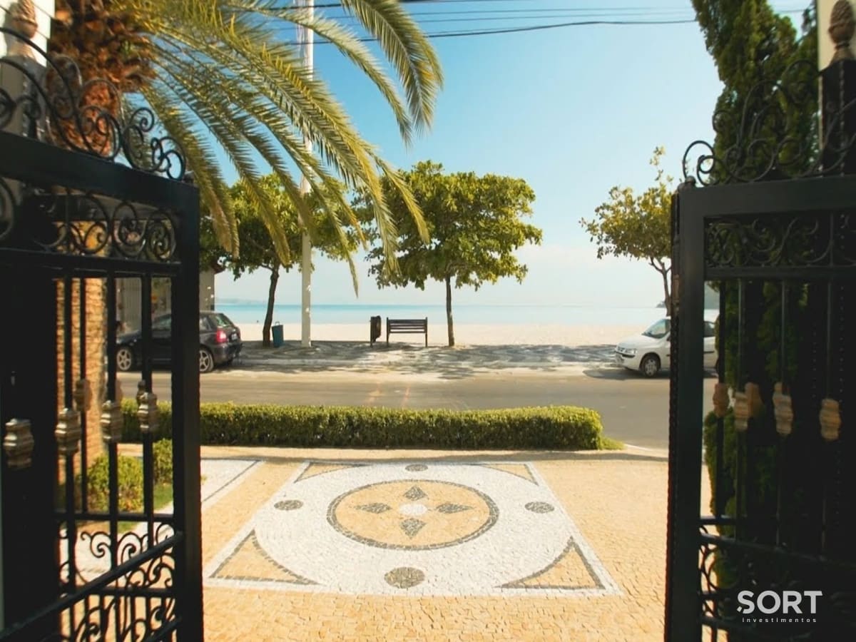 Diamond Hill