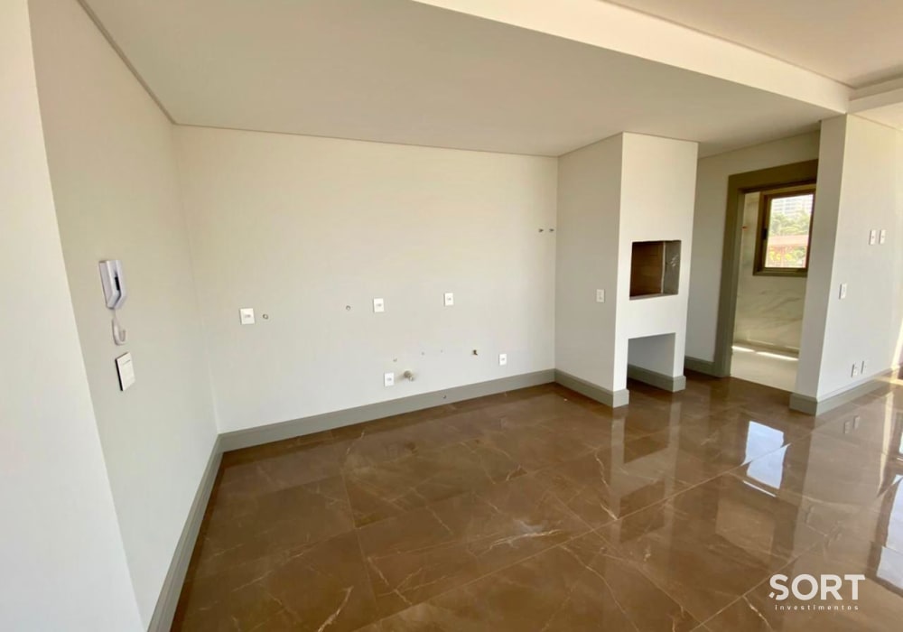 Apartamento Quadra mar no Edifício Brava Village