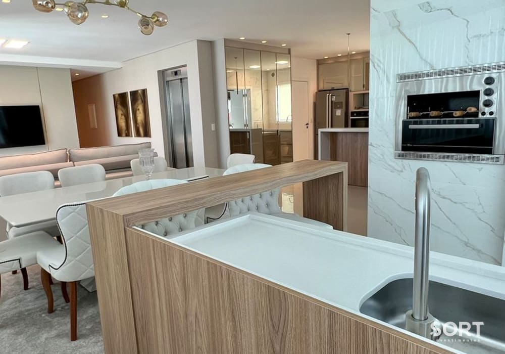 Apartamento Amplo no Edifício Don Victorio