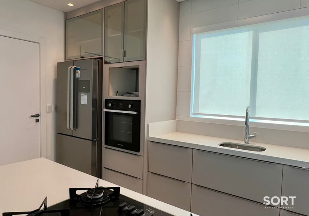 Coziha Apartamento Amplo no Edifício Don Victorio