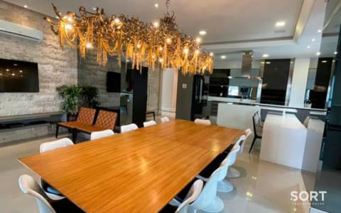 Essence Residence