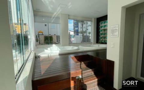 Essence Residence