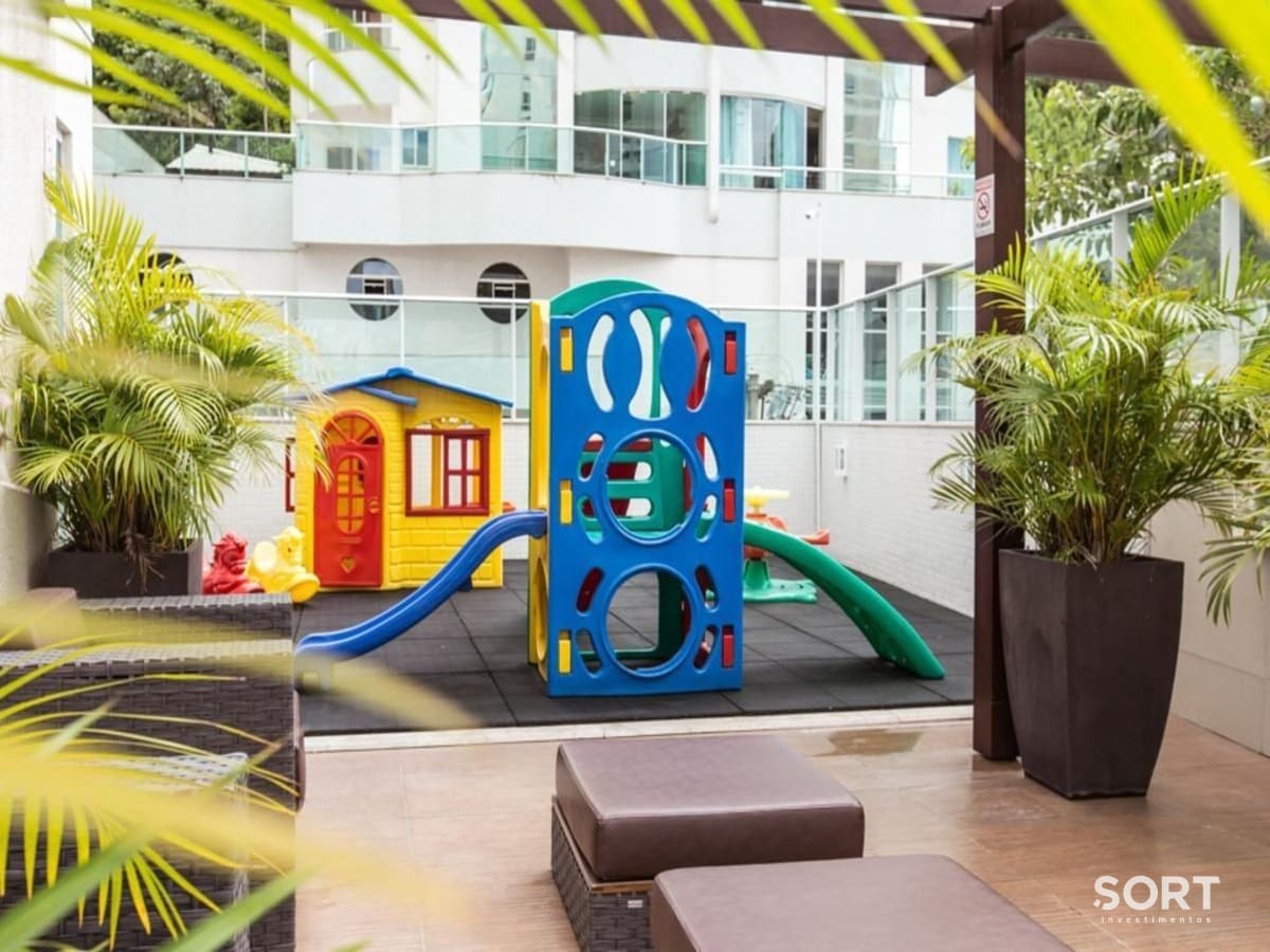 Playground Torre de Lyon Barra Norte Balneário Camboriú