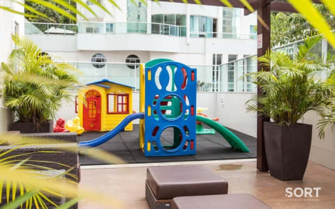 Playground Torre de Lyon Barra Norte Balneário Camboriú