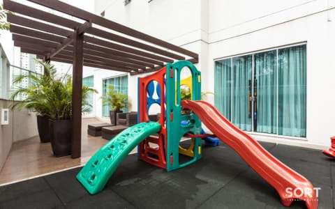 Playground Torre de Lyon Barra Norte Balneário Camboriú