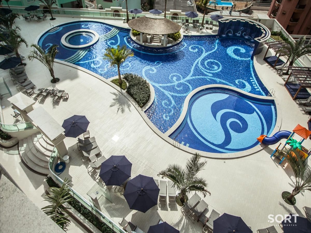 Piscina Villa Serena Embraed Balneário Camboriú