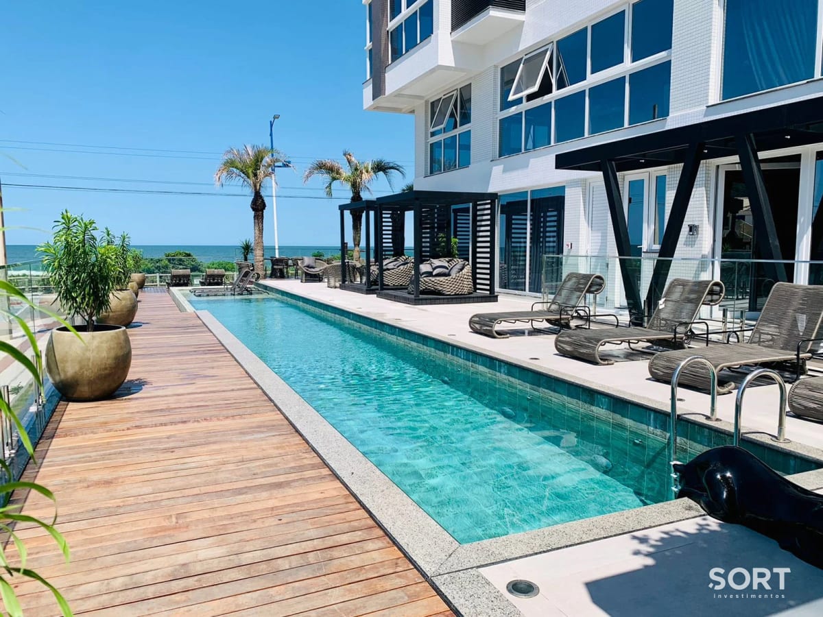 Piscina Brava Prime