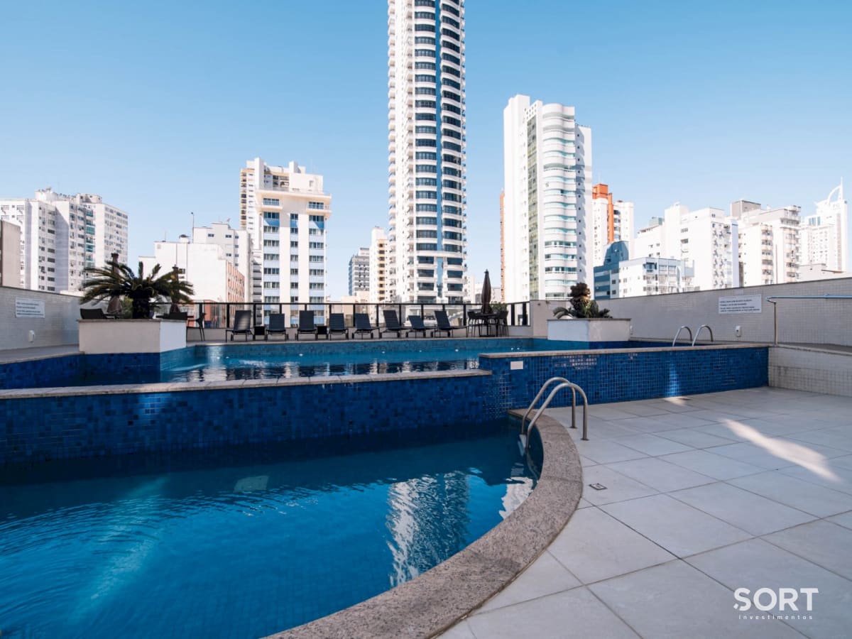 Piscina Maison Antonieta Balneário Camboriú