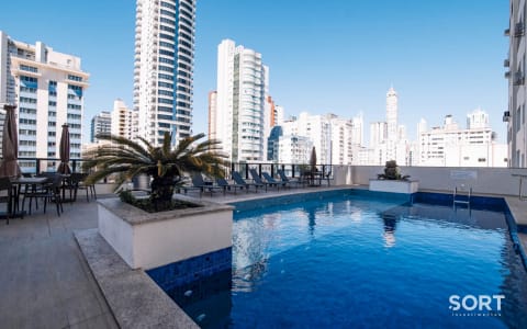 Piscina Maison Antonieta Balneário Camboriú