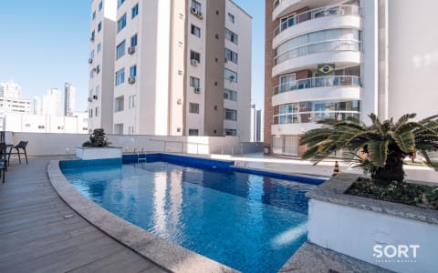 Piscina Maison Antonieta Balneário Camboriú