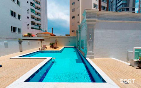Piscina Majestic Barra Sul Balneário Camboriú