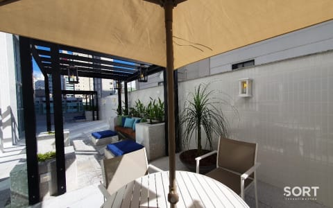 Area Piscina Golden Bay Residence Balneário Camboriú