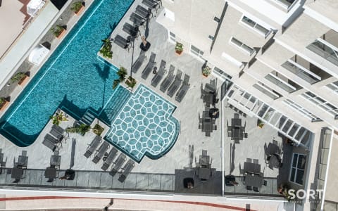 Piscina Hamptons Village