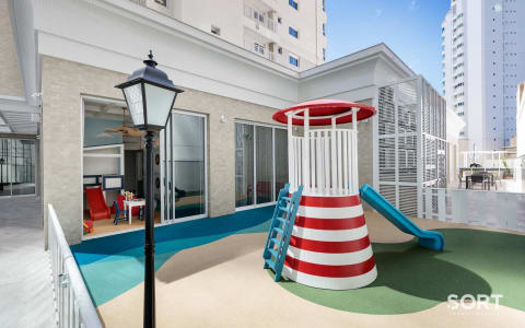 Playground Hamptons Village