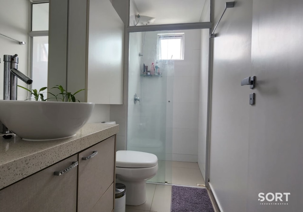 Banheiro Suíte Apartamento no Edifício Bella Vita