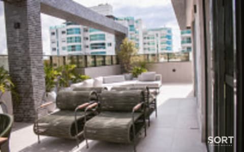 Solarium Surfers Paradise
