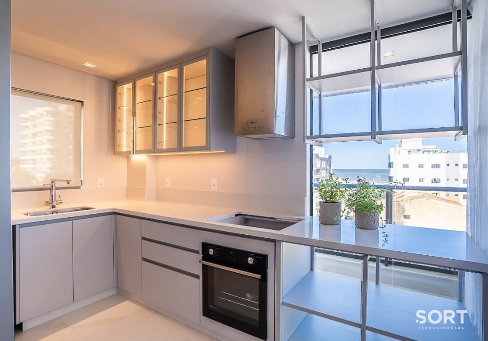 Cozinha Apartamento Vista Mar no Edifício Surfers Paradise - Praia Brava