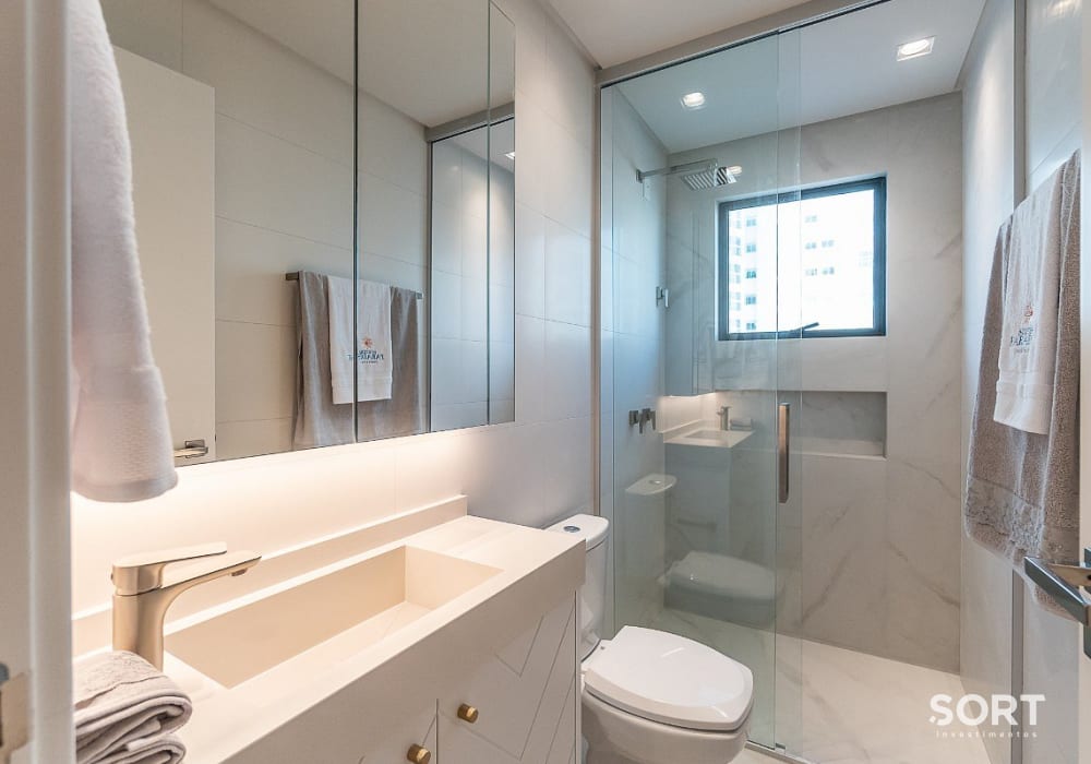 Banheiro Suíte Apartamento Vista Mar no Edifício Surfers Paradise - Praia Brava