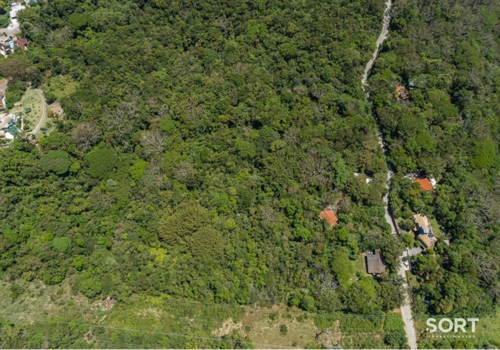Terreno de 30.311,25m² em Florianópolis