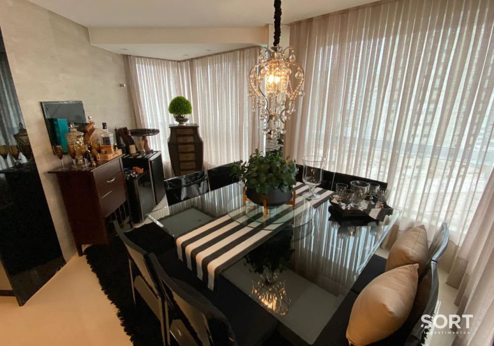 Sala de Jantar Apartamento no Edifício Opera Plaza