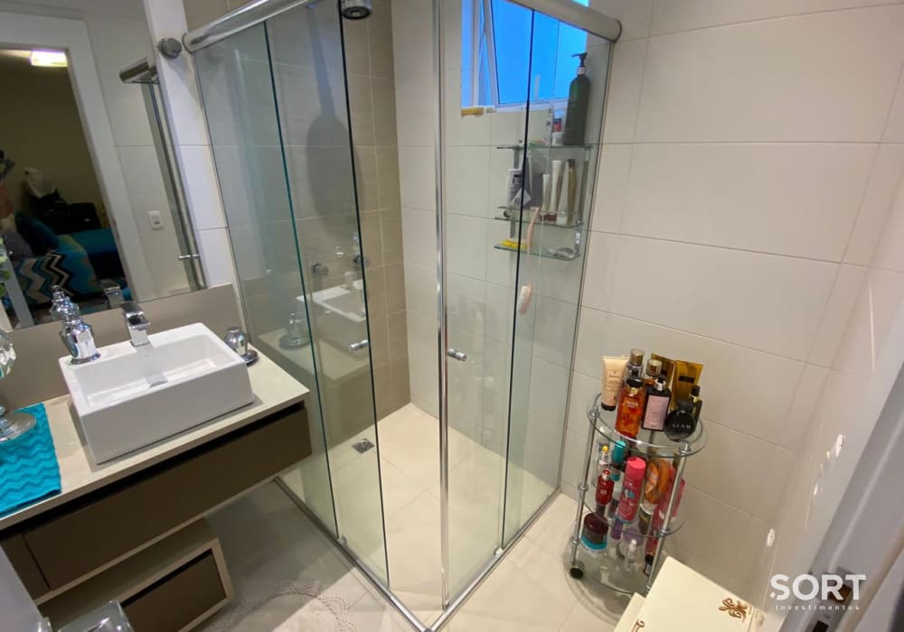 Apartamento no Edifício Opera Plaza