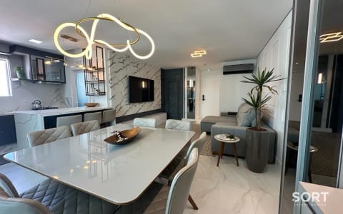 Sala de Jantar Apartamento no Edifício Golden Bay