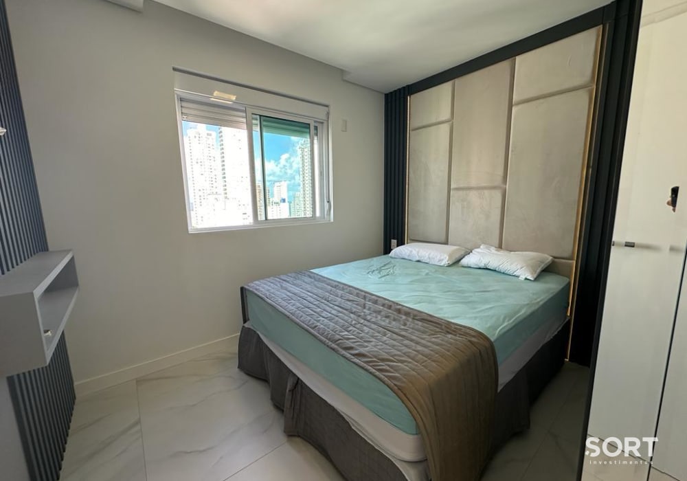 Suíte Apartamento no Edifício Golden Bay
