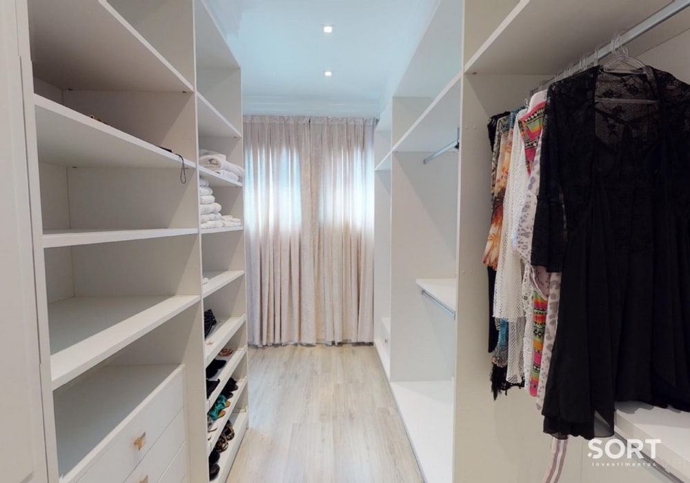 Closet Apartamento Cobertura Duplex Frente Mar no Edifício Costão da Barra