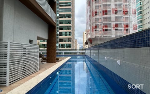 Piscina Siena Towers