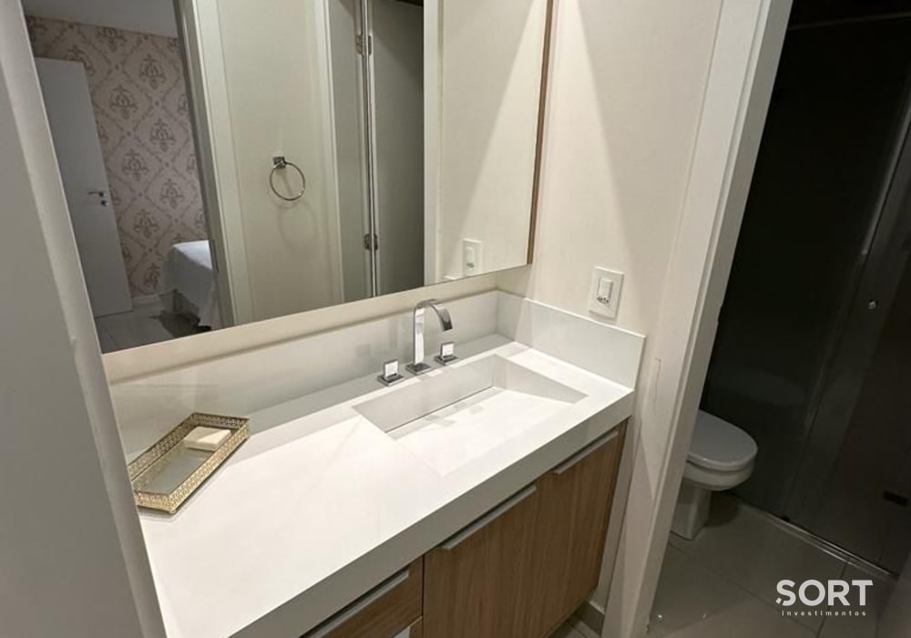 Banheiro Suíte Apartamento no Edifício Império das Ondas