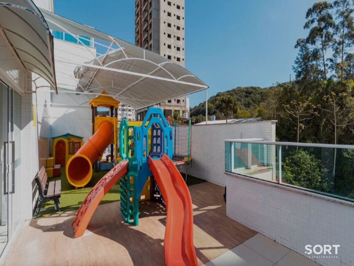 Playground Império das Ondas