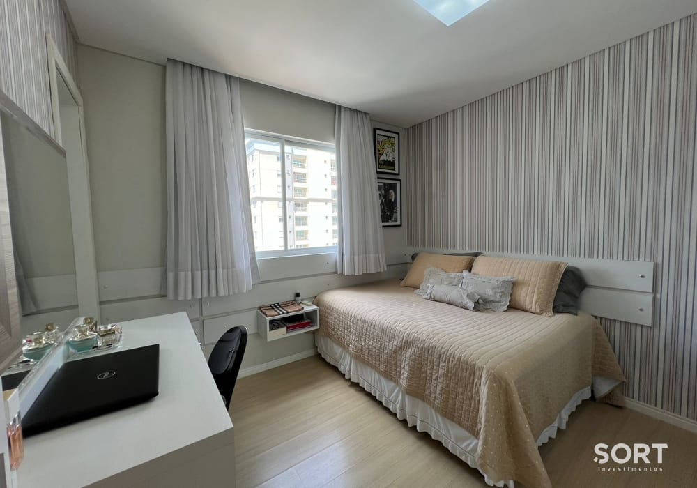 Suíte Apartamento no Edifício Ambar Residence