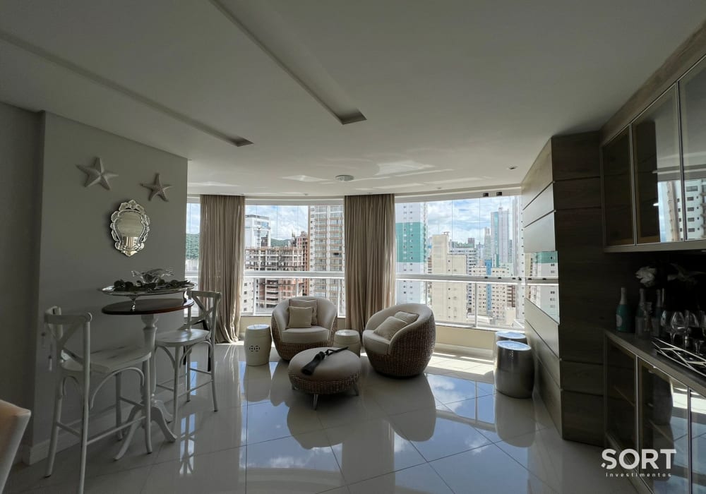 Living Apartamento no Edifício Ambar Residence