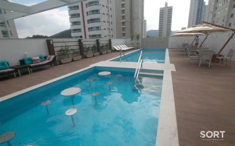 Piscina Sistina Tower Residence