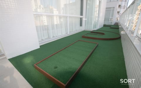 Mini Golf Sistina Tower Residence