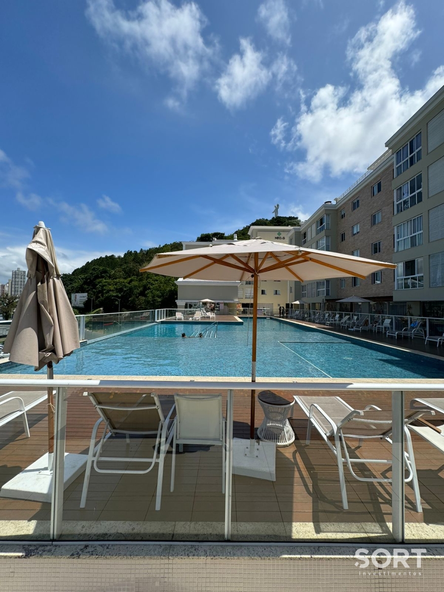 Piscina Garden Village