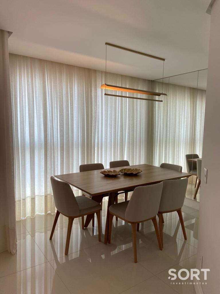 Sala de Jantar Apartamento Vista Mar para Locação no Edifício Falcon Tower