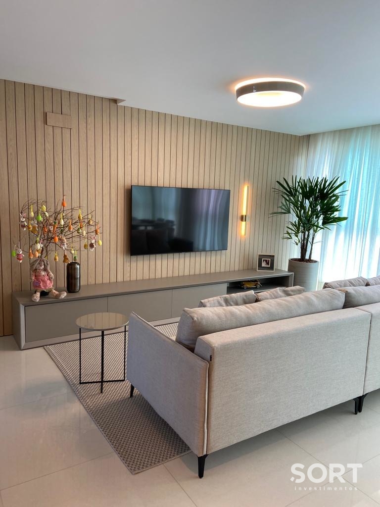 Sala de Estar Apartamento Vista Mar para Locação no Edifício Falcon Tower