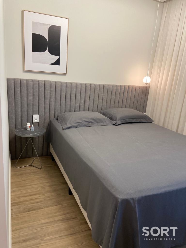 Suíte Apartamento Vista Mar para Locação no Edifício Falcon Tower