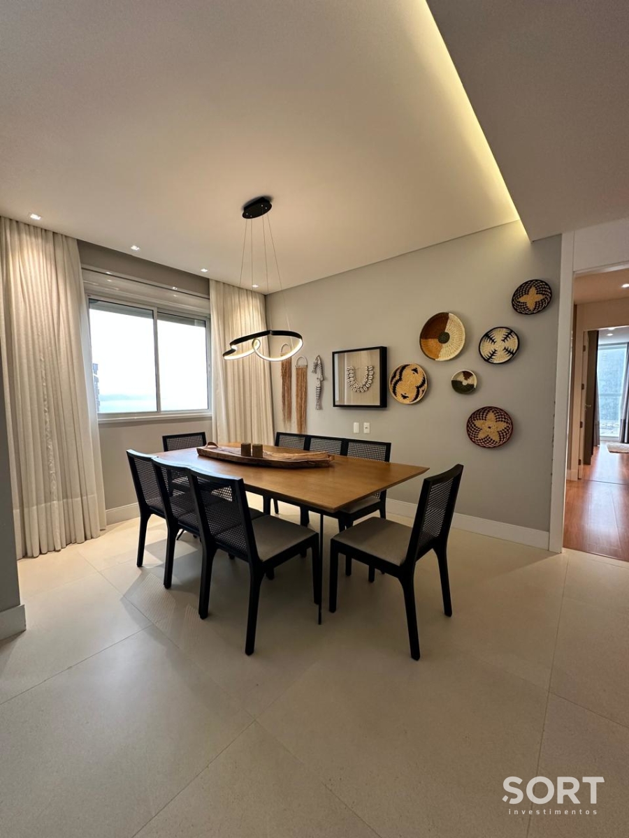 Sala de Jantar Apartamento Vista Mar no Edifício Via Marina