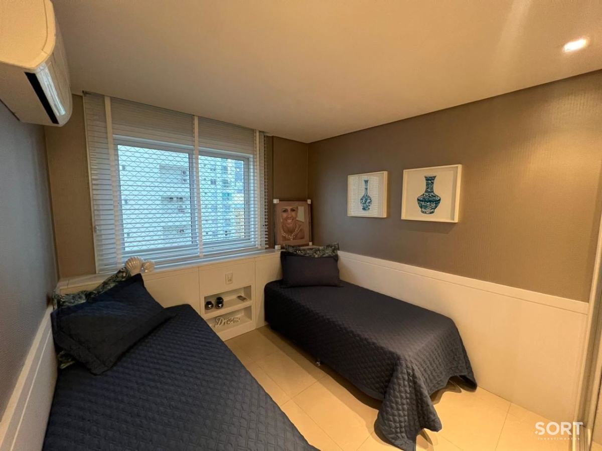 Suíte Apartamento Mobiliado na Barra Norte Edifício Torre de Mônaco