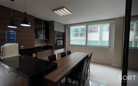 Bancada Apartamento Frente Mar no Edifício Metrópolis