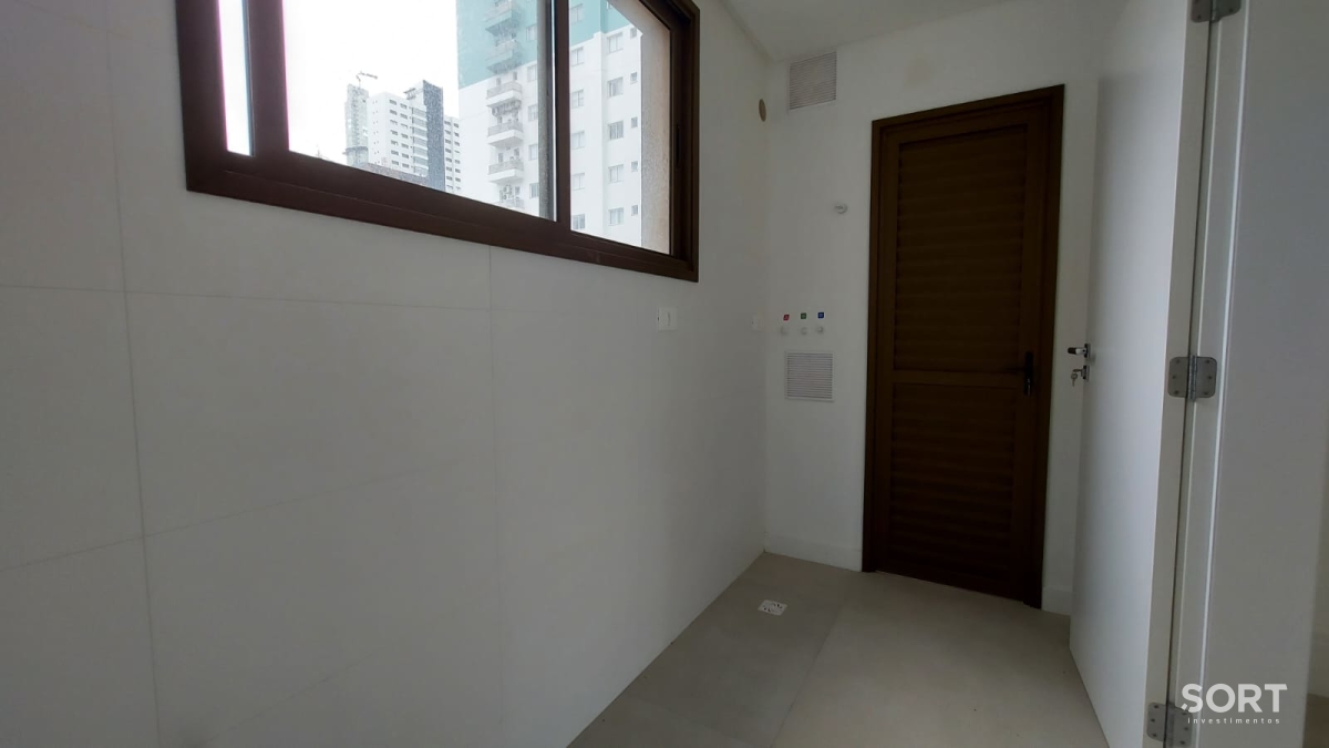 Apartamento no Edifício Admirá